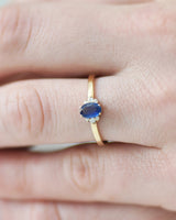 Oval blue sapphire & tiny halo (6658845966494)