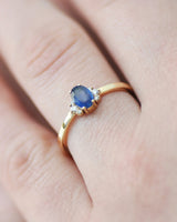 Oval blue sapphire & tiny halo (6658845966494)
