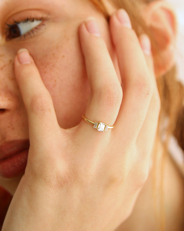 טבעת בילי זהב אמיתי משובצת יהלומים טבעיים