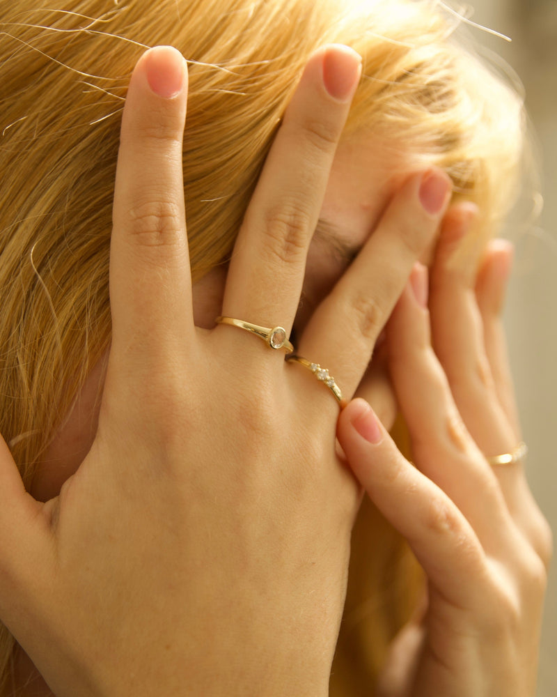 טבעת אובל רוז-קאט סוליטר