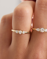 טבעת עליזה גדולה שלושה יהלומים טבעיים