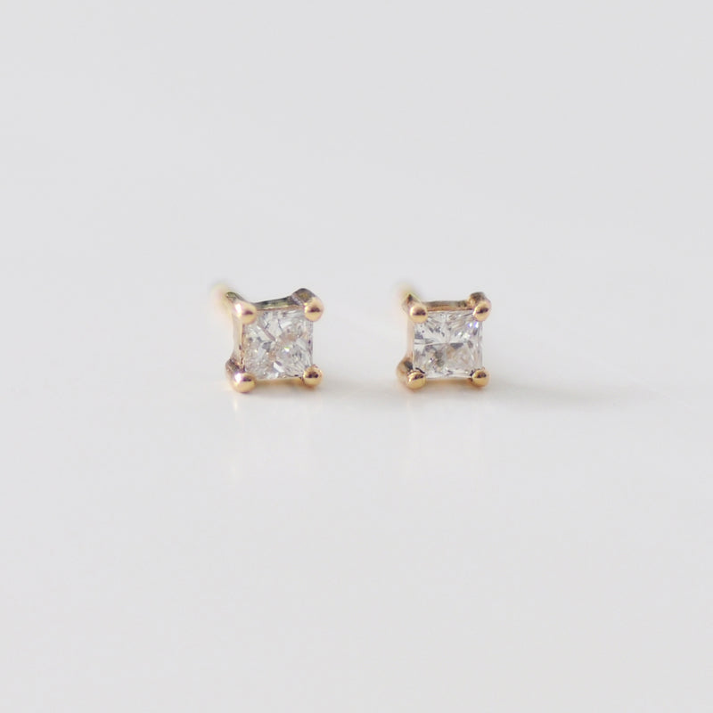 Princess diamond earring (6075512979614)